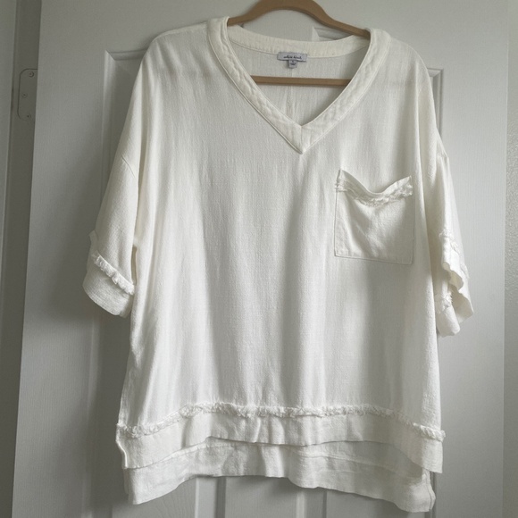 NWOT, White Linen Blend White Birch Relaxed Fit Blouse with Fringem Size Small - Picture 1 of 8